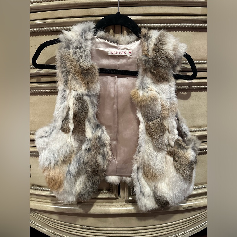 Fur vest